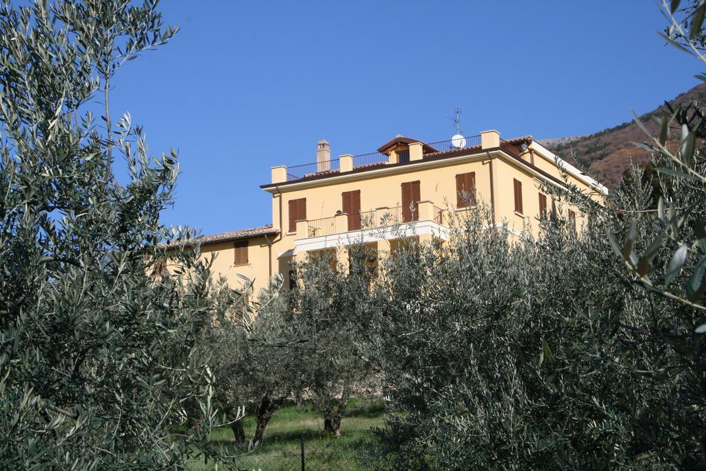 Agriturismo Villa Val D'Olivi Capodacqua  Exteriér fotografie